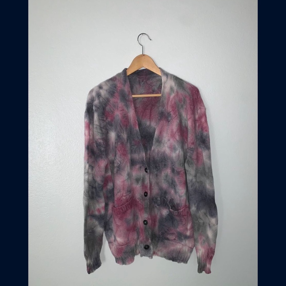 Cashmere cardigan